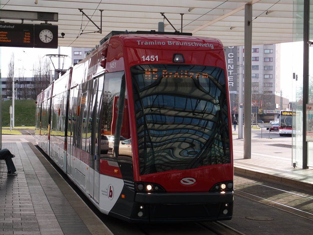 Tramino Braunschweig Hauptbahnhof