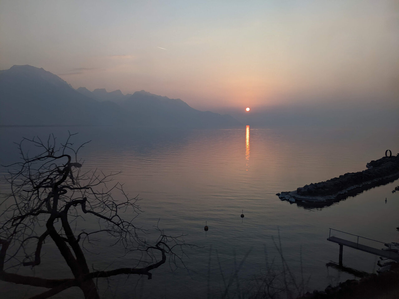 Sonnenuntergang über dem Genfer See